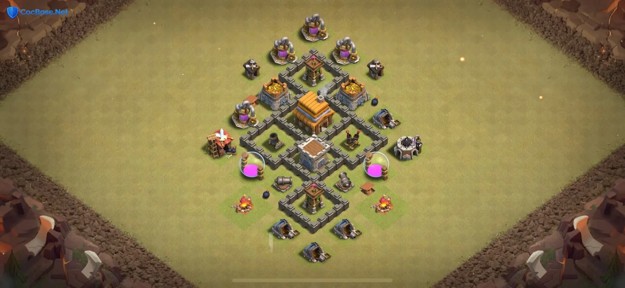 Optimized Town Hall 4 War Base Configurations for Instant Replication